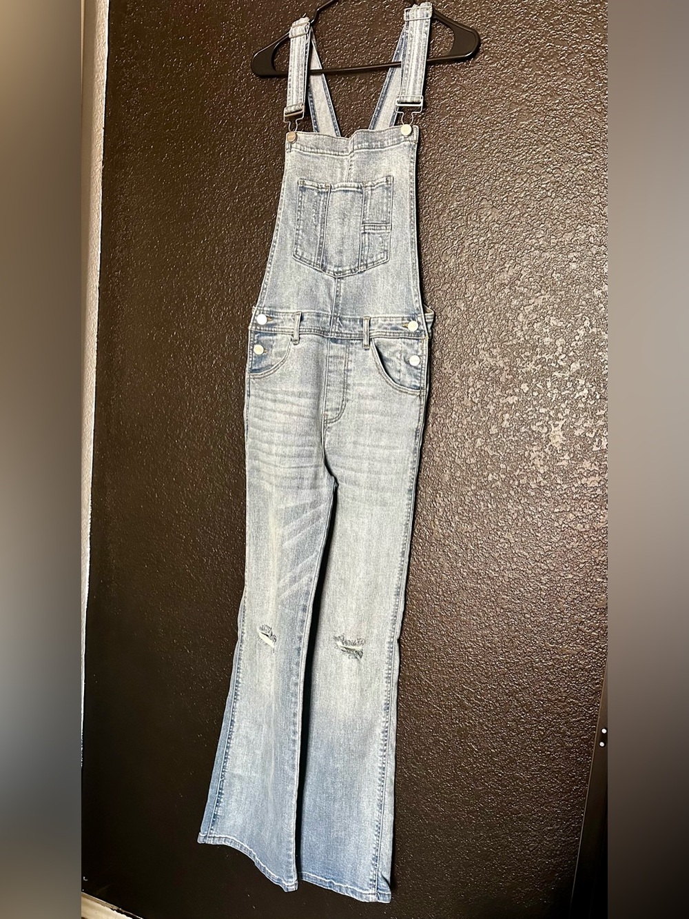 NWT Risen Jeans Light Wash Denim Flare Distressed Overalls size M